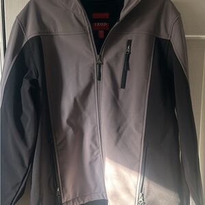 IZOD Men's Gray Softshell Jacket